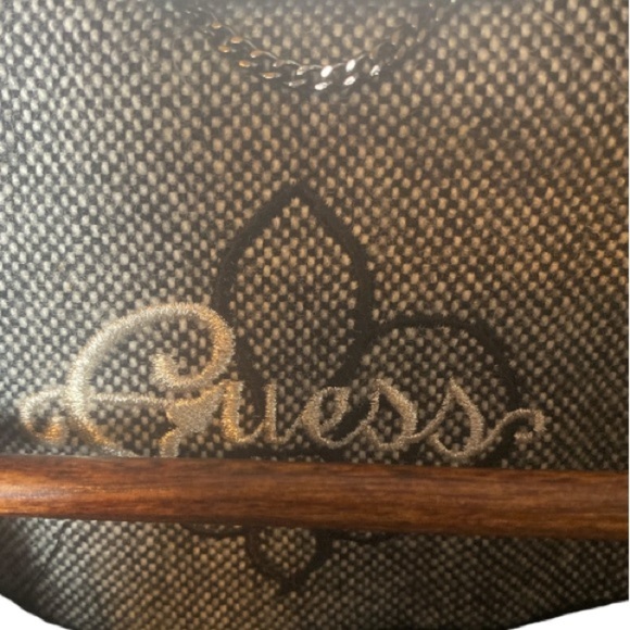 GUESS 2 button closure with belt // M - Picture 6 of 9